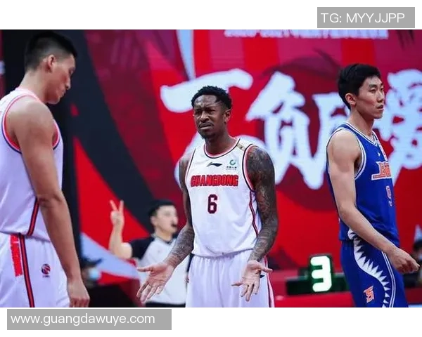 深入分析杭州篮球队与南京篮球队的赛后复盘与比赛经验总结